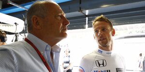 Buttons Abschiedstour: Dennis verspricht bessere Leistungen