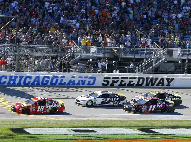 Kyle Busch, Brad Keselowski, Denny Hamlin Titel-Bild zur News: Kyle Busch, Brad Keselowski, Denny Hamlin