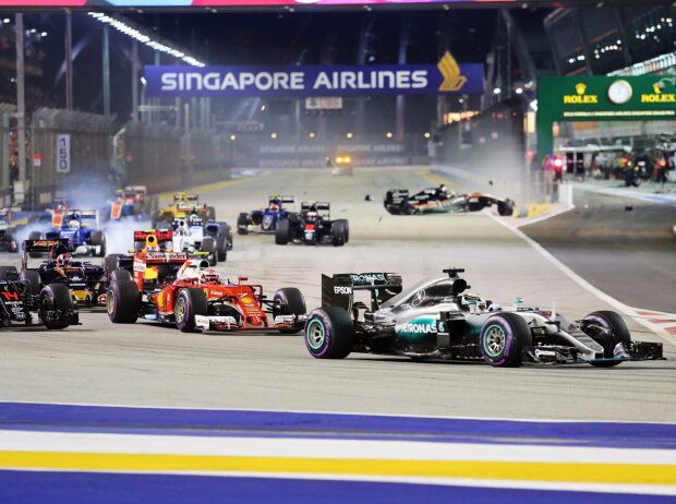 Titel-Bild zur News: Lewis Hamilton, Nico Hülkenberg