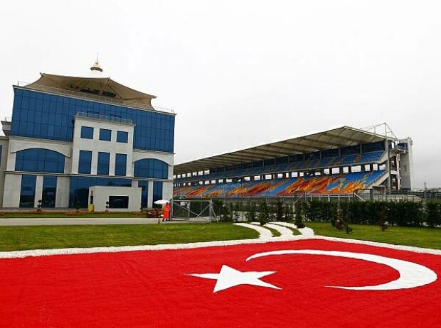 Titel-Bild zur News: Istanbul Park Circuit