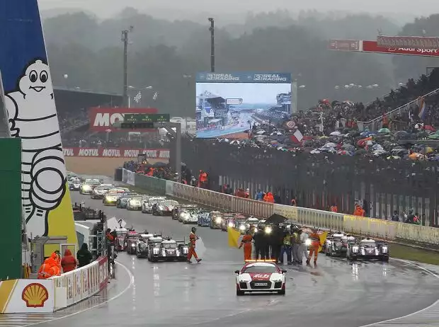 Le-Mans-Start Titel-Bild zur News: Le-Mans-Start