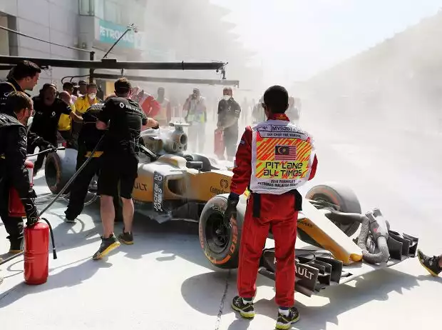 Kevin Magnussen, Feuer Titel-Bild zur News: Kevin Magnussen, Feuer