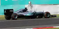 Bild zum Inhalt: Nach Motorschaden: Hamilton nährt Verschwörungstheorien