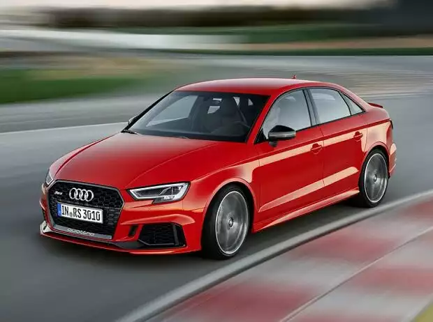 Audi RS 3 Limousine 2017 Titel-Bild zur News: Audi RS 3 Limousine 2017