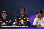 Max Verstappen (Red Bull), Daniel Ricciardo (Red Bull) und Nico Rosberg (Mercedes) 