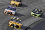 Matt Kenseth (Gibbs), Reed Sorenson und Chase Elliott (Hendrick) 