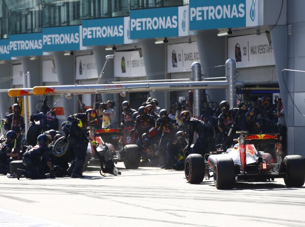 Max Verstappen, Daniel Ricciardo