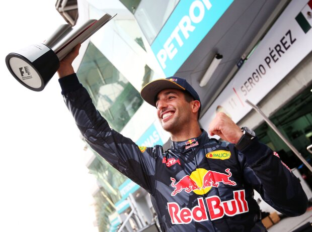 Daniel Ricciardo Daniel Ricciardo