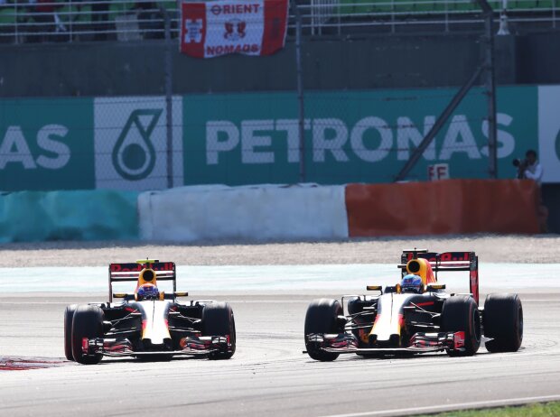 Max Verstappen, Daniel Ricciardo Max Verstappen, Daniel Ricciardo