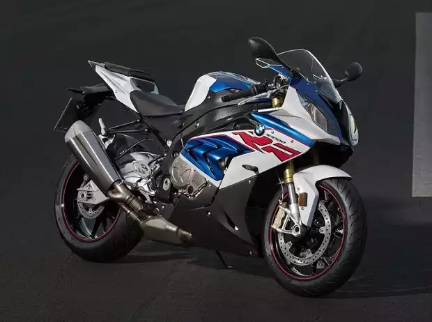 BMW S 1000 RR 2017 Titel-Bild zur News: BMW S 1000 RR 2017
