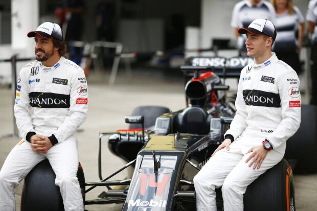 Fernando Alonso Stoffel Vandoorne McLaren McLaren Honda F1 ~Fernando Alonso (McLaren) und Stoffel Vandoorne ~ 