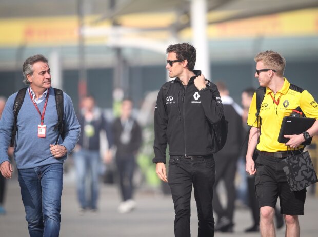 Carlos Sainz, Jolyon Palmer, Kevin Magnussen Carlos Sainz, Jolyon Palmer, Kevin Magnussen