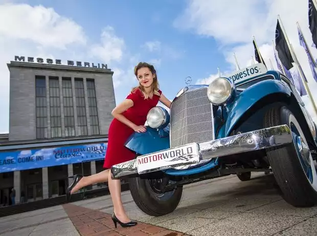 Titel-Bild zur News: Erfolgsmeldung: 30 Prozent mehr Fach- und Publikumsbesucher kamen auf die MOTORWORLD Classics Berlin 2016 und füllten die historischen Hallen sowie den Sommergarten unterm Funkturm.