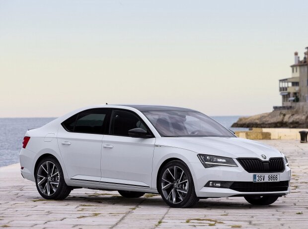 Skoda Superb Sportline Limousine