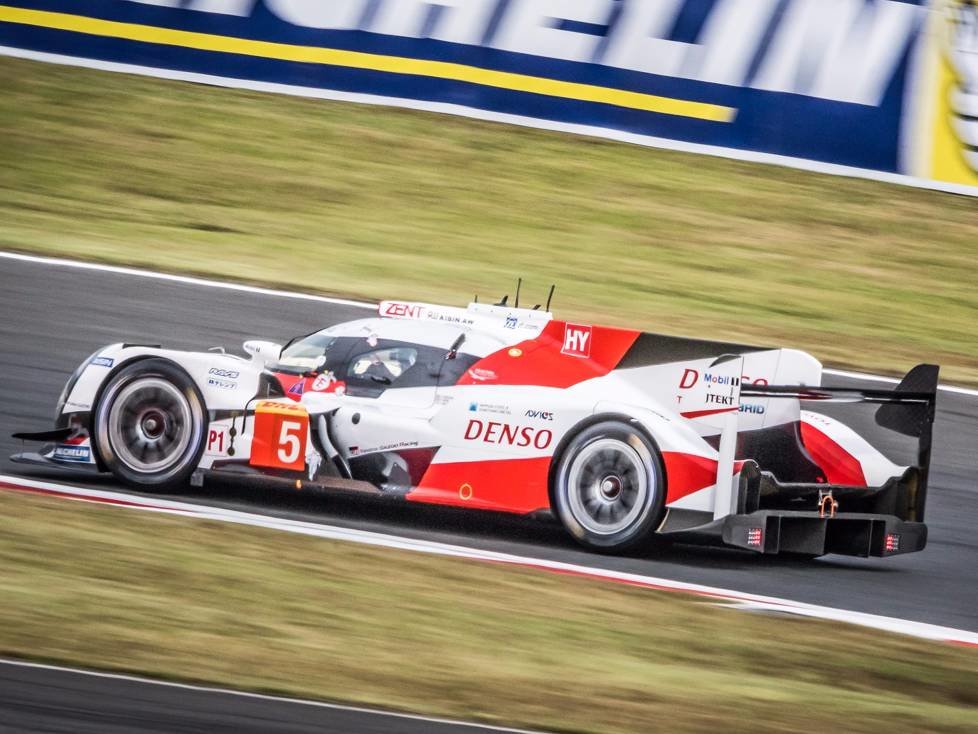 Anthony Davidson, Kazuki Nakajima, Sebastien Buemi