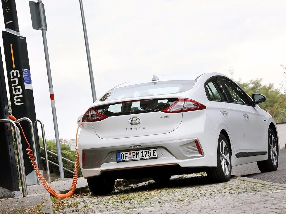 Hyundai Ioniq