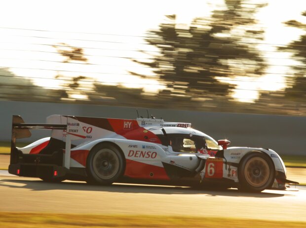 Stephane Sarrazin, Mike Conway, Kamui Kobayashi