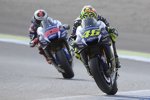 Valentino Rossi vor Jorge Lorenzo (Yamaha) 