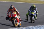 Marc Marquez vor Valentino Rossi 