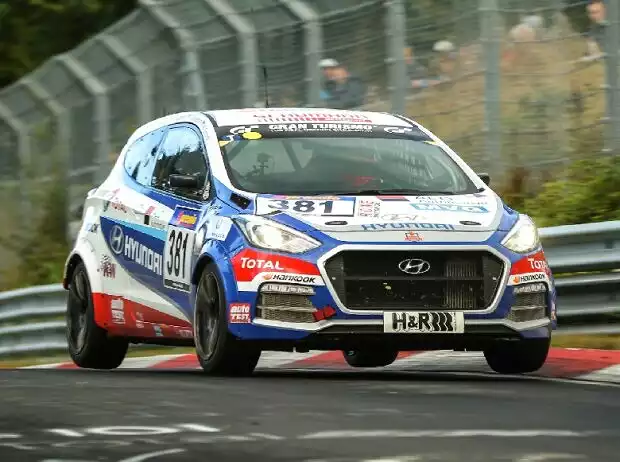 Auf der Nordschleife erfolgreich: Hyundai i30 Turbo Titel-Bild zur News: Auf der Nordschleife erfolgreich: Hyundai i30 Turbo
