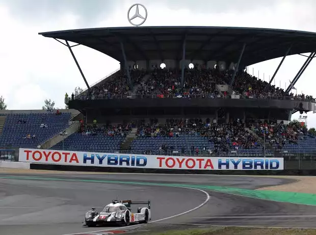 Titel-Bild zur News: Timo Bernhard, Mark Webber