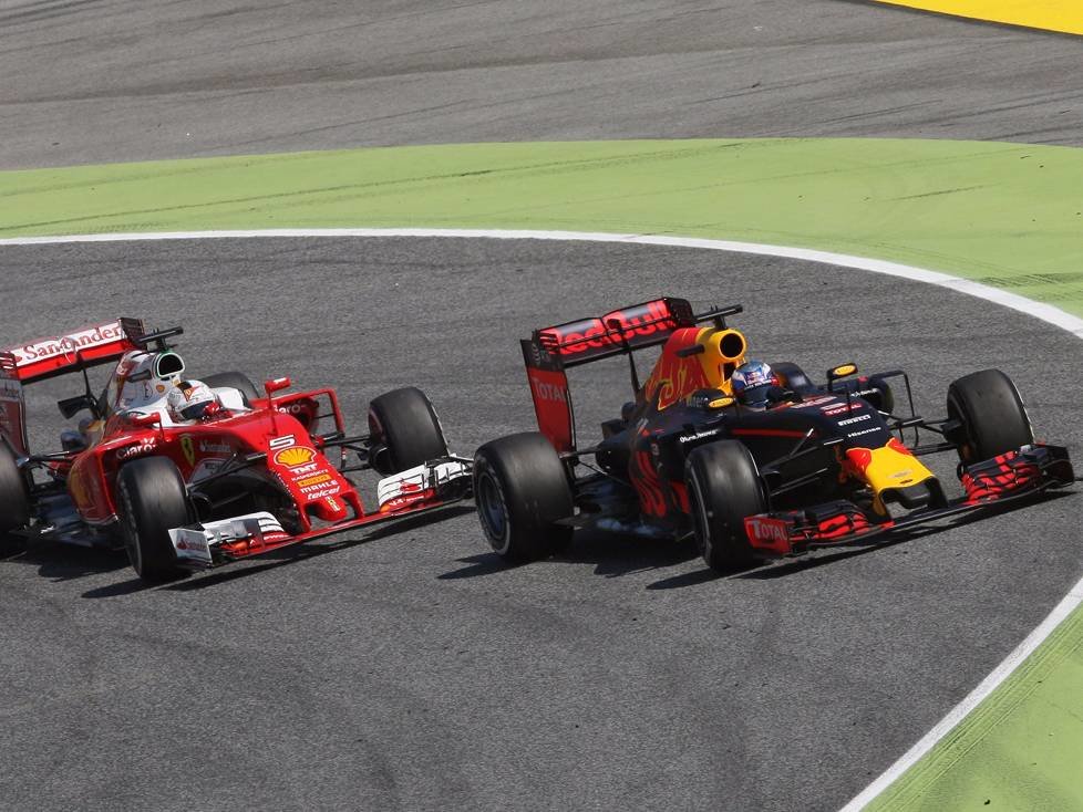 Daniel Ricciardo, Sebastian Vettel