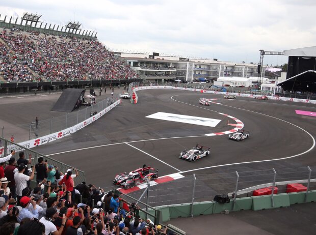 Lucas di Grassi, Loic Duval, Oliver Jarvis Lucas di Grassi, Loic Duval, Oliver Jarvis