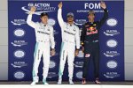 Nico Rosberg (Mercedes), Lewis Hamilton (Mercedes) und Daniel Ricciardo (Red Bull) 