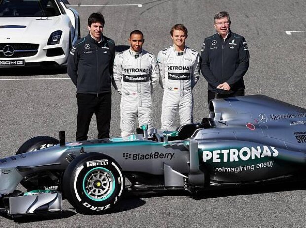 Toto Wolff, Lewis Hamilton, Nico Rosberg, Ross Brawn