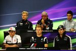 Marcus Ericsson (Sauber), Carlos Sainz (Toro Rosso), Esteban Ocon (Manor), Esteban Gutierrez (Haas), Nico Rosberg (Mercedes) und Sergio Perez (Force India) 