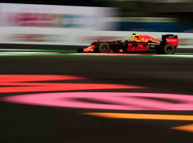 Max Verstappen Titel-Bild zur News: Max Verstappen