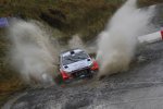 Thierry Neuville (Hyundai) und Nicolas Gilsoul 