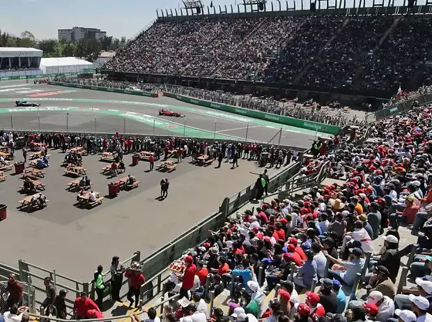 Sebastian Vettel, Lewis Hamilton Titel-Bild zur News: Sebastian Vettel, Lewis Hamilton