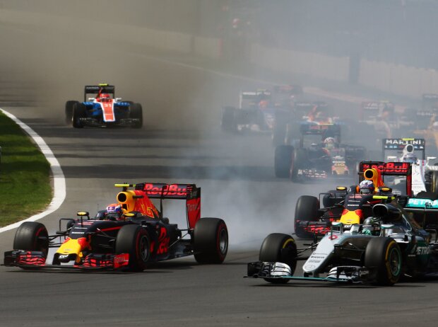 Max Verstappen, Nico Rosberg Max Verstappen, Nico Rosberg
