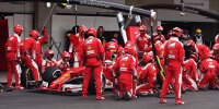 Bild zum Inhalt: Kein Grip: Kimi Räikkönen hadert und braucht Extrastopp