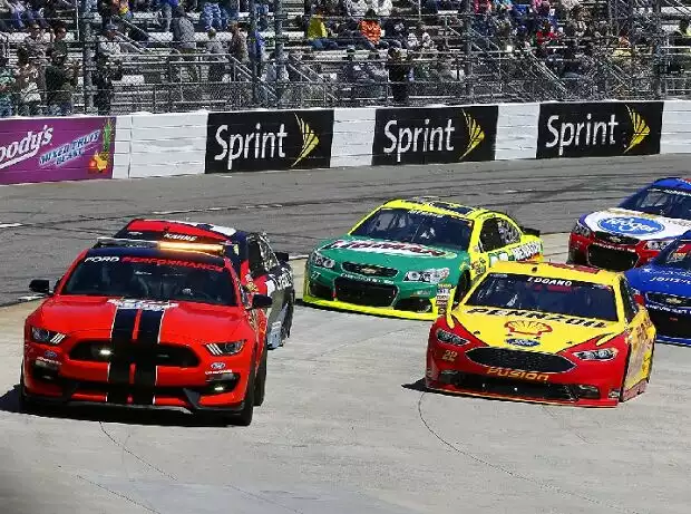 Safety Car, Pace Car Titel-Bild zur News: Safety Car, Pace Car