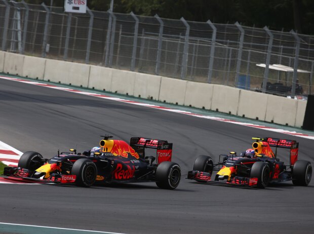 Daniel Ricciardo, Max Verstappen Daniel Ricciardo, Max Verstappen