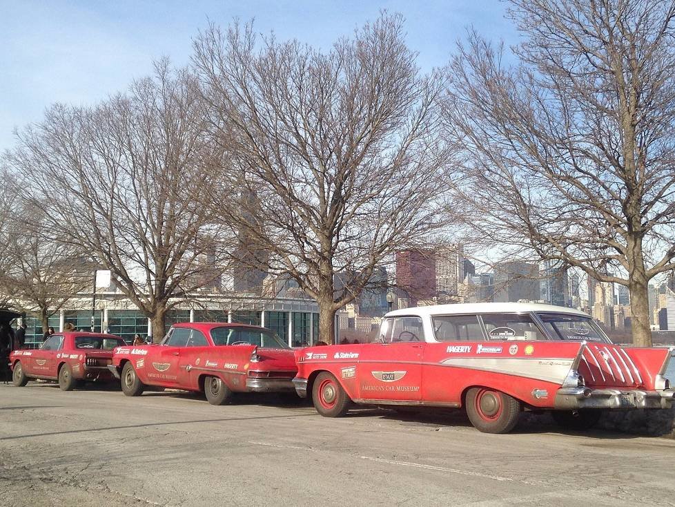 "Drive Home" (v.l.): Ford Mustang (1966), Chrysler 300 G (1961) und Chevrolet Nomad