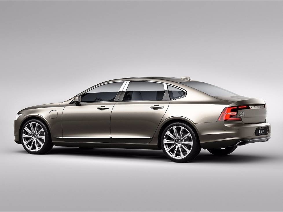 Volvo S90 mit langem Radstand