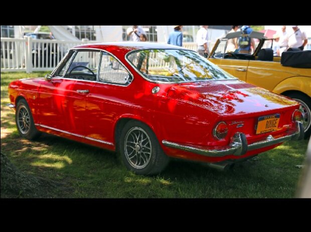Ein Simca 1000 Coupé von 1966 auf dem Greenwich Concours d'Elegance 2013 Ein Simca 1000 Coupé von 1966 auf dem Greenwich Concours d'Elegance 2013