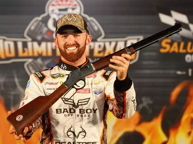 Austin Dillon Titel-Bild zur News: Austin Dillon