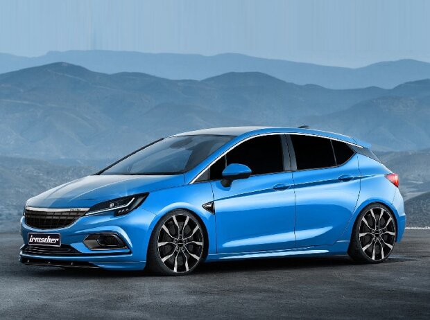 Titel-Bild zur News: Opel Astra mit Irmscher-Karosseriekit "Sport".