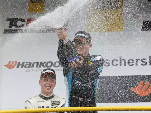 Josh Files Titel-Bild zur News: Josh Files
