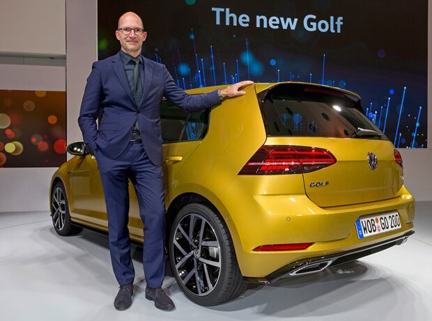 VW Golf 7 Facelift 2017 mit Klaus Bischoff, Leiter Volkswagen Design