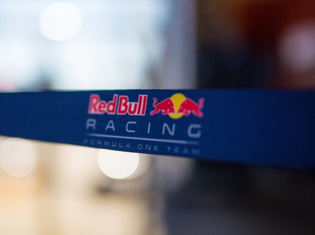 Titel-Bild zur News: Red-Bull-Logo