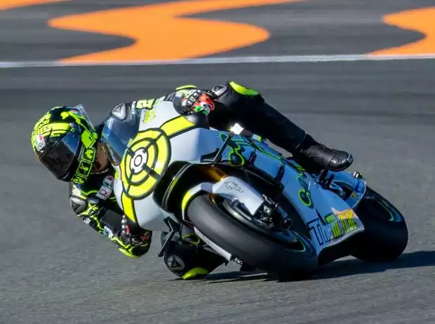 Andrea Iannone Titel-Bild zur News: Andrea Iannone
