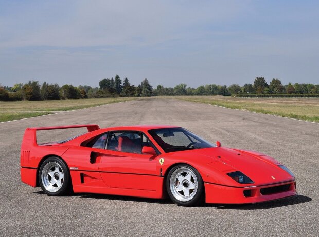 Ferrari F 40 (1992)