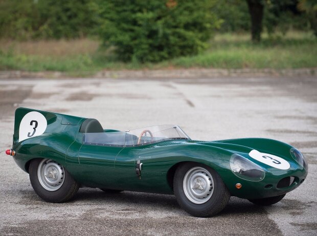 Jaguar D-Type als Kinderauto mit echtem Verbrennungsmotor