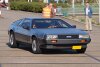 DeLorean DMC-12 und die 5.000 Besen bei Ford