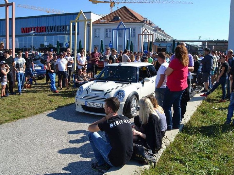 Mini-Treffen in der Motorworld Stuttgart
